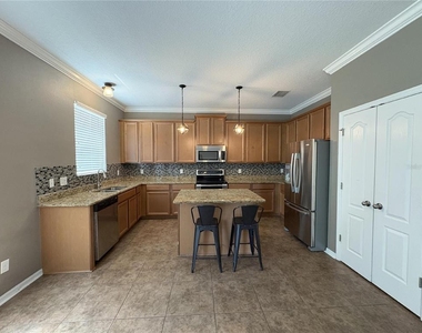 5822 Tulip Flower Drive - Photo Thumbnail 2