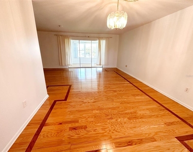 1819 Shore Drive S - Photo Thumbnail 4