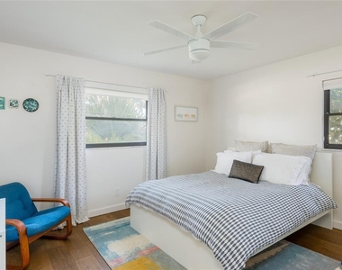 4831 W Bay Court Avenue - Photo Thumbnail 14
