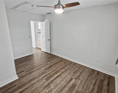 7419 Ivory Terrace - Photo Thumbnail 18