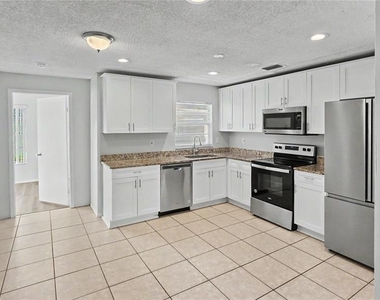 7419 Ivory Terrace - Photo Thumbnail 6