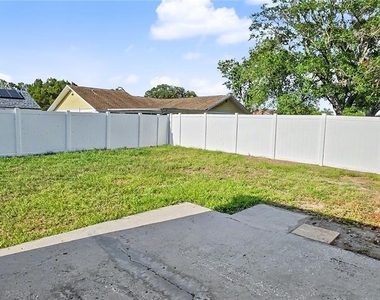 7419 Ivory Terrace - Photo Thumbnail 24