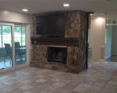 22011 Darley Place - Photo Thumbnail 12