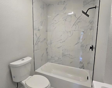 3108 Cleveland Heights Boulevard - Photo Thumbnail 15