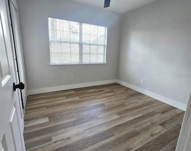 3108 Cleveland Heights Boulevard - Photo Thumbnail 13