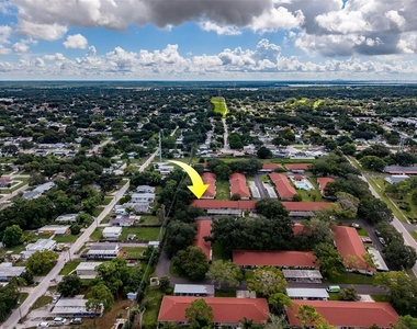 2460 Northside Drive - Photo Thumbnail 40