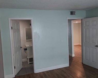 14472 Reuter Strasse Circle - Photo Thumbnail 7