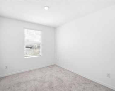 2365 Paravane Way - Photo Thumbnail 16