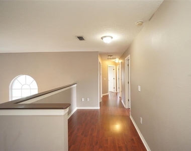 8718 Sandy Plains Drive - Photo Thumbnail 27