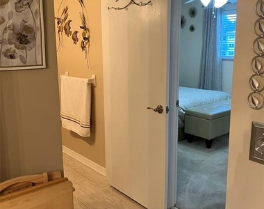 7951 58th Avenue N - Photo Thumbnail 24