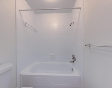 8301 Bardmoor Boulevard - Photo Thumbnail 13