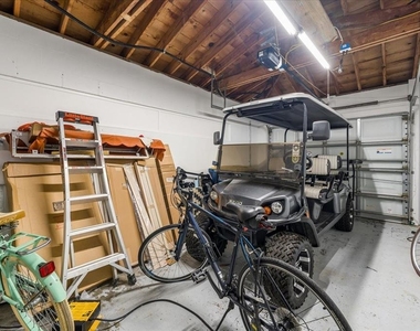 1019 Mandalay Avenue - Photo Thumbnail 58
