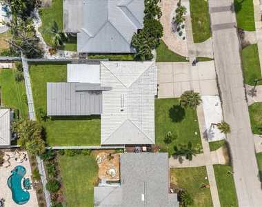 1019 Mandalay Avenue - Photo Thumbnail 42