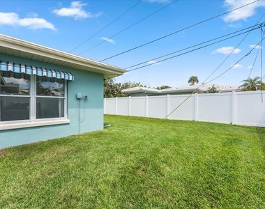 1019 Mandalay Avenue - Photo Thumbnail 37