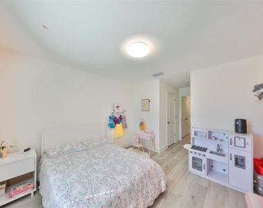 11644 Cambium Crown Drive - Photo Thumbnail 33
