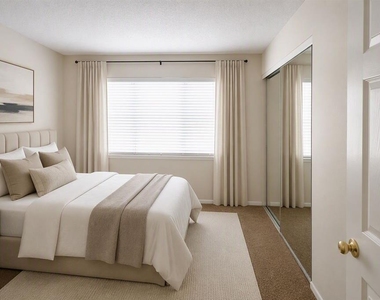 7802 Amberlea Court - Photo Thumbnail 12