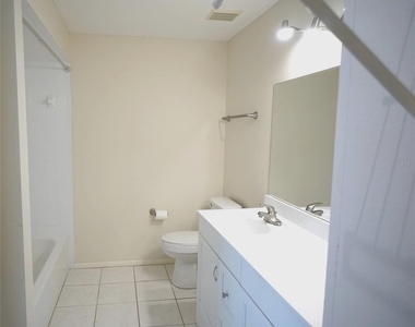 7802 Amberlea Court - Photo Thumbnail 23