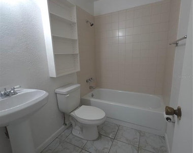 8413 Barrett Place - Photo Thumbnail 26
