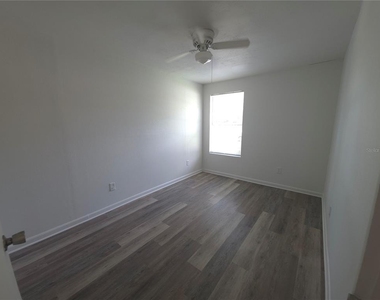 8413 Barrett Place - Photo Thumbnail 19