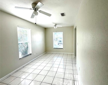 2119 W Henry Avenue - Photo Thumbnail 9