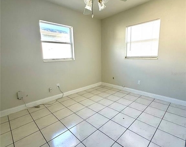 2119 W Henry Avenue - Photo Thumbnail 11