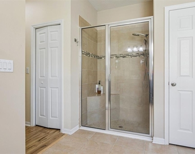 10112 Caraway Spice Avenue - Photo Thumbnail 19