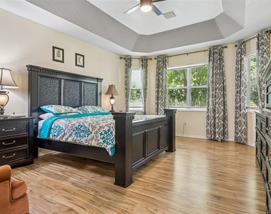 10112 Caraway Spice Avenue - Photo Thumbnail 16