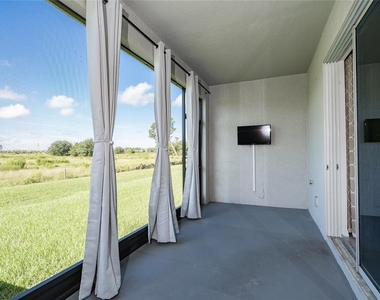 34354 Redwood Dawn Lane - Photo Thumbnail 18