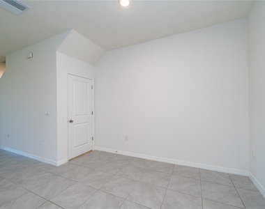34354 Redwood Dawn Lane - Photo Thumbnail 12