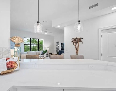 6424 Margarita Shores Lane - Photo Thumbnail 22