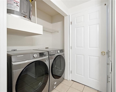 1910 E Palm Avenue - Photo Thumbnail 19