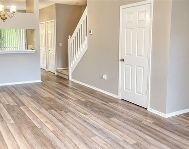 30021 Playa Del Rey Lane - Photo Thumbnail 2
