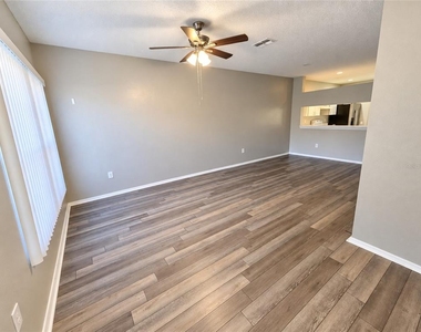 30021 Playa Del Rey Lane - Photo Thumbnail 1