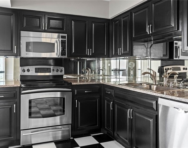 3301 Bayshore Boulevard - Photo Thumbnail 17