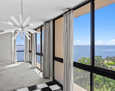 3301 Bayshore Boulevard - Photo Thumbnail 10