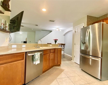 1529 Water Terrace Ln - Photo Thumbnail 4