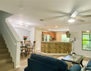 1529 Water Terrace Ln - Photo Thumbnail 8