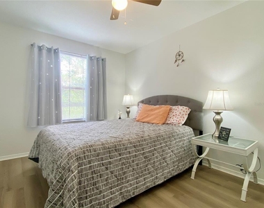 1529 Water Terrace Ln - Photo Thumbnail 13