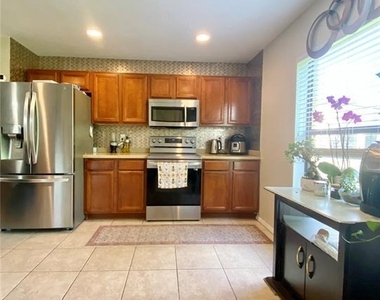 1529 Water Terrace Ln - Photo Thumbnail 3