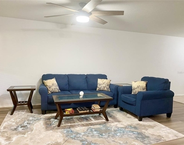 1529 Water Terrace Ln - Photo Thumbnail 5