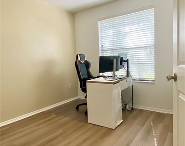 1529 Water Terrace Ln - Photo Thumbnail 15