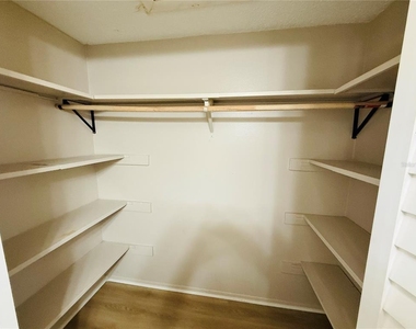 7525 Pitch Pine Circle - Photo Thumbnail 27