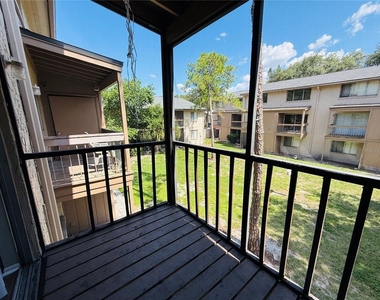 7525 Pitch Pine Circle - Photo Thumbnail 30