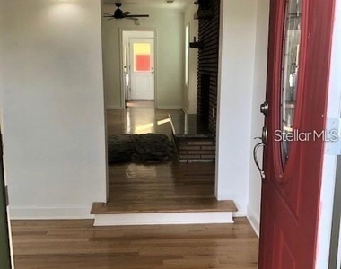 2220 5th Avenue N - Photo Thumbnail 2