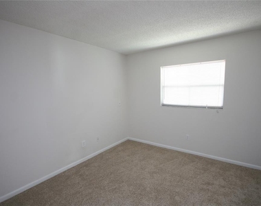 17839 Sunrise Drive - Photo Thumbnail 22