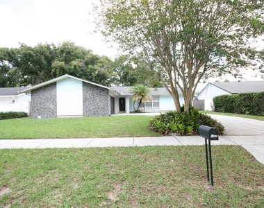 17839 Sunrise Drive - Photo Thumbnail 31