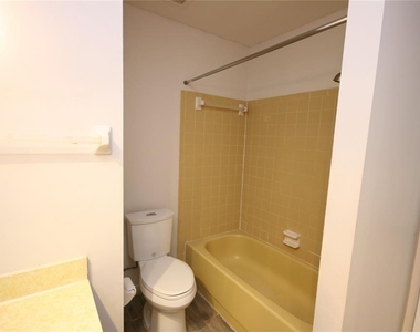 17839 Sunrise Drive - Photo Thumbnail 24