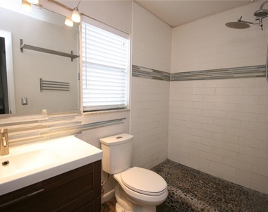 17839 Sunrise Drive - Photo Thumbnail 18