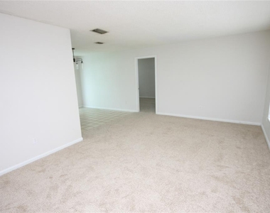 17839 Sunrise Drive - Photo Thumbnail 5