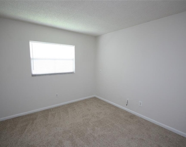 17839 Sunrise Drive - Photo Thumbnail 21